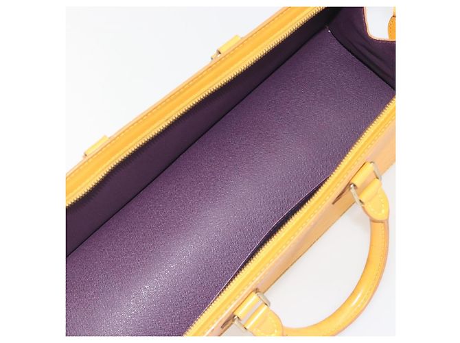 LOUIS VUITTON Epi Sac Triangle Hand Bag Yellow M52099 LV Auth 197531 Giallo - vista 10