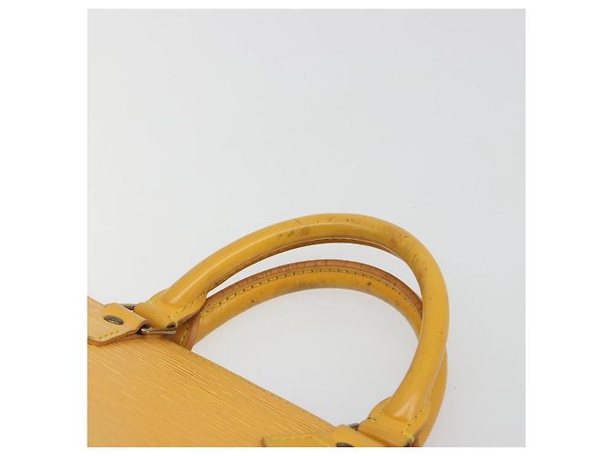 LOUIS VUITTON Epi Sac Triangle Hand Bag Yellow M52099 LV Auth 197531 Giallo - vista 8