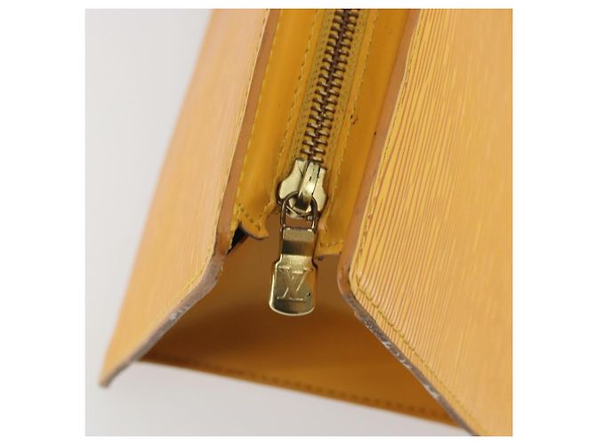 LOUIS VUITTON Epi Sac Triangle Hand Bag Yellow M52099 LV Auth 197531 Giallo - vista 9