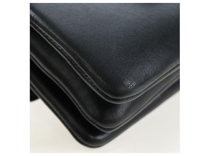 Céline Borsa a tracolla con catena CELINE in pelle nera e oro Auth BA14803V Nero - vista 12