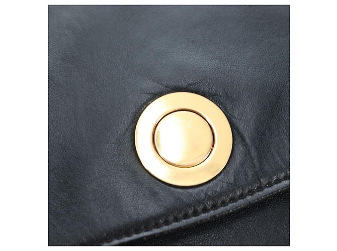 Céline Borsa a tracolla con catena CELINE in pelle nera e oro Auth BA14803V Nero - vista 17