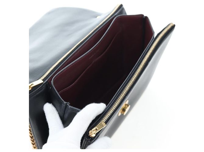 Céline Borsa a tracolla con catena CELINE in pelle nera e oro Auth BA14803V Nero - vista 21