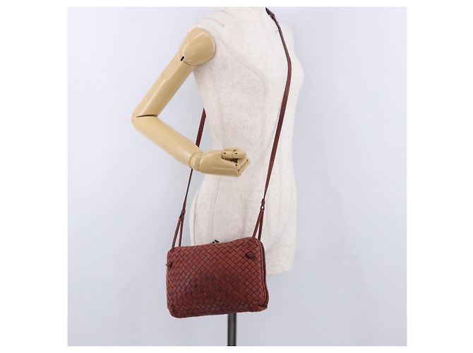 Borsa a tracolla BOTTEGA VENETA INTRECCIATO in pelle rossa e argento Auth 198341 Rosso - vista 23