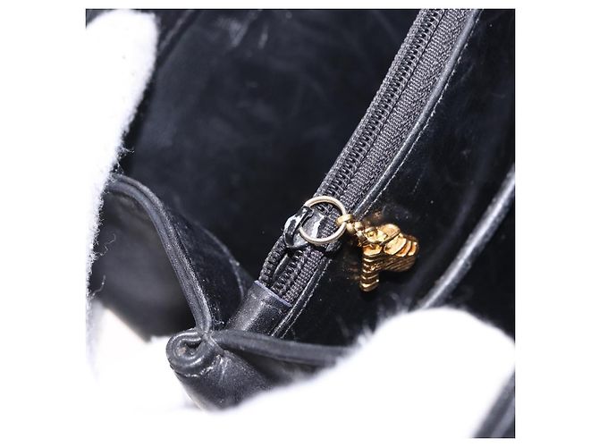 Borsa Salvatore Ferragamo in pelle 2way nera tono oro Auth 198519 Nero - vista 25