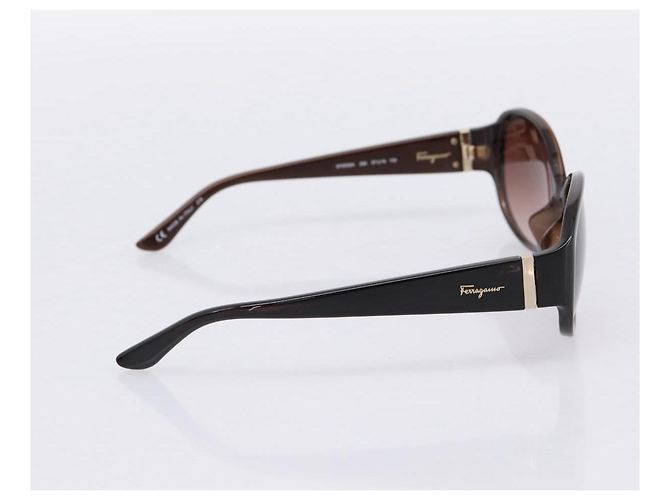 Occhiali da sole Salvatore Ferragamo Plastica Marrone Oro Auth 198828A D'oro - vista 4