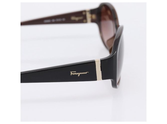 Occhiali da sole Salvatore Ferragamo Plastica Marrone Oro Auth 198828A D'oro - vista 5