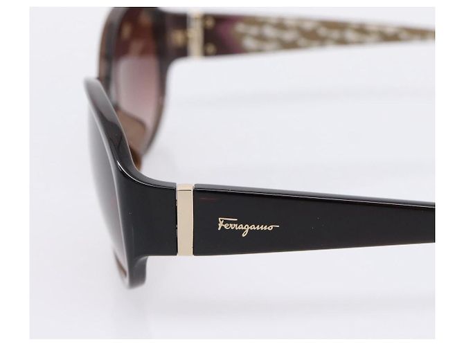 Occhiali da sole Salvatore Ferragamo Plastica Marrone Oro Auth 198828A D'oro - vista 7