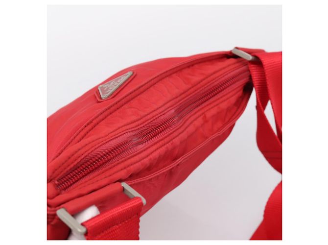 Borsa a tracolla PRADA Nylon Rosso Argento Auth 198455 - vista 6