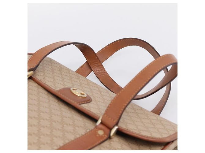 Céline Borsa a mano CELINE Macadam Canvas PVC Beige Gold Auth 198262 D'oro - vista 8