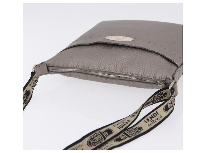 Borsa a spalla FENDI Celeria Leather Silver 8BT109 Auth BA14855 Argento - vista 7