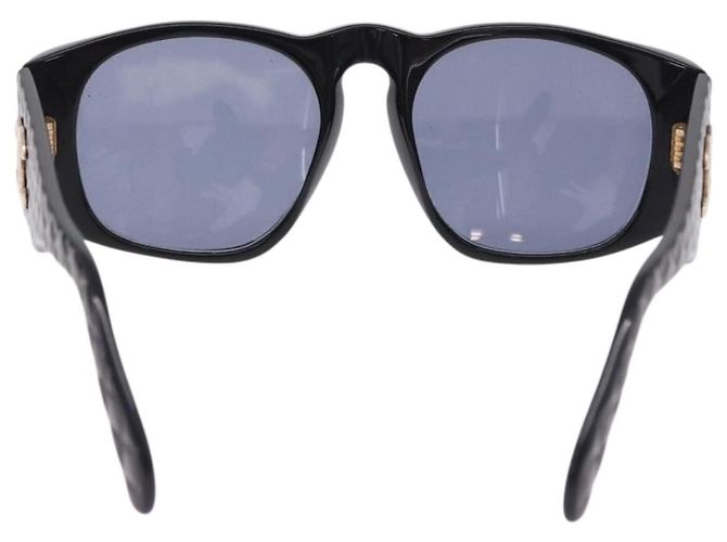 Occhiali da sole CHANEL COCO Mark Matelasse Plastica Nero Oro CC Auth 198824 D'oro - vista 3