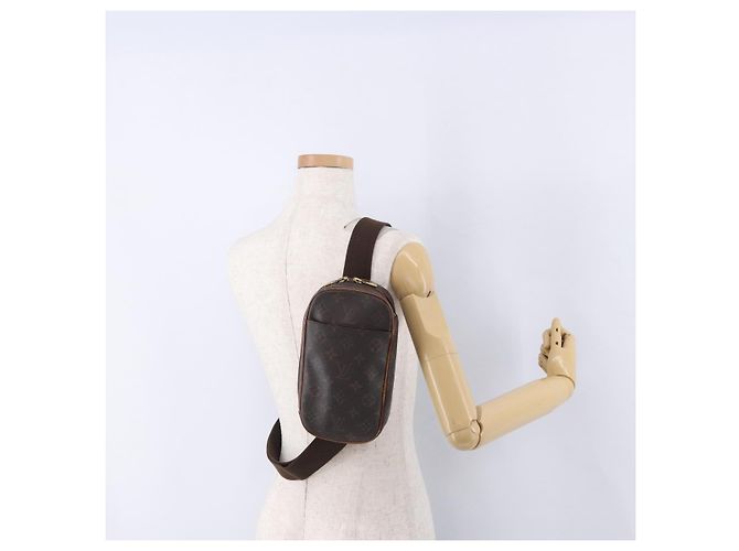 LOUIS VUITTON Monogram Pochette Gange Shoulder Bag M51870 LV Auth BA14920 Monogramma - vista 21