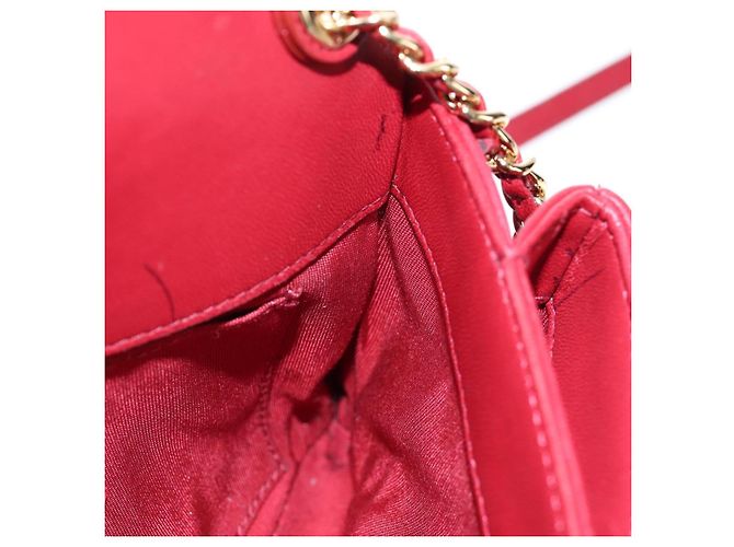 Borsa CHANEL Mini Matelasse 20 con catena in pelle d'agnello 2 vie rossa e oro CC Auth 196377M Rosso D'oro - vista 23