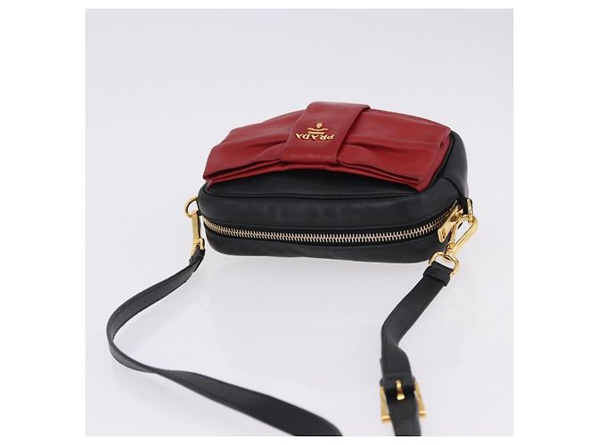 Borsa a tracolla PRADA Ribbon in pelle nera e oro Auth 196349A Nero D'oro - vista 6