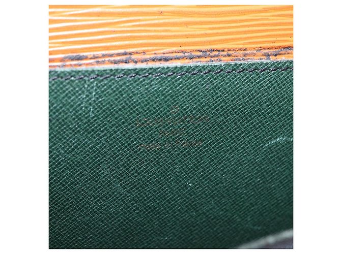 LOUIS VUITTON Epi Porte Documents Bandouliere Zipangu Gold M54468 LV Auth 198503 - vista 23