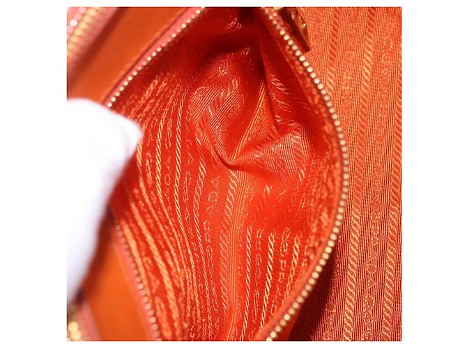 Saffiano Borsa a Mano PRADA Pelle Safiano 2way Orange Gold Auth BA15151 D'oro Arancione - vista 26