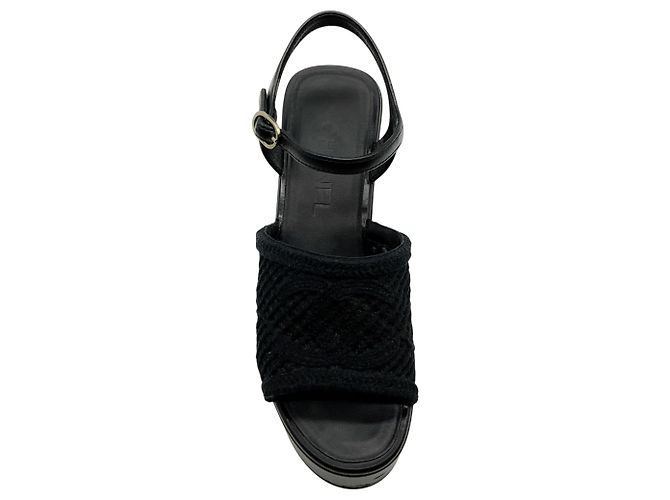 Sandali platform Chanel 2025 in mesh nero con logo CC - vista 4