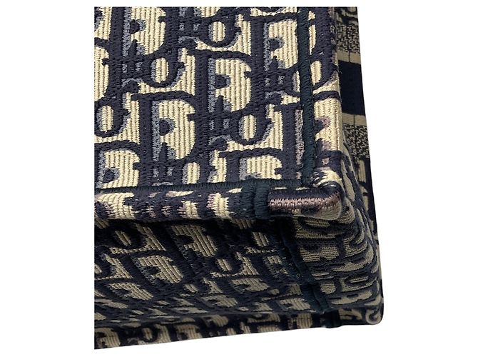 Borsa a mano Dior Book Tote Medium con ricamo Dior Oblique Ecru / Blue di Christian Dior - vista 11