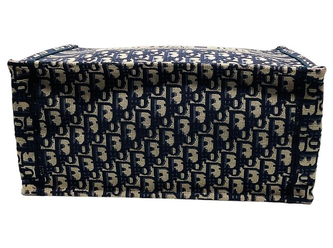 Borsa a mano Dior Book Tote Medium con ricamo Dior Oblique Ecru / Blue di Christian Dior - vista 4