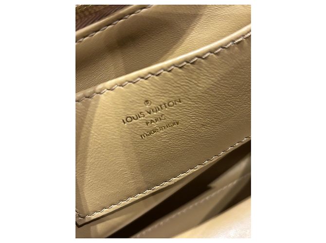 Borsa Louis Vuitton Go 14 GM Top Handle Cammello - vista 3