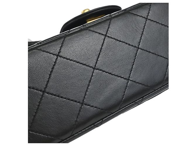 Chanel Timeless Lambskin Small Nero - vista 3