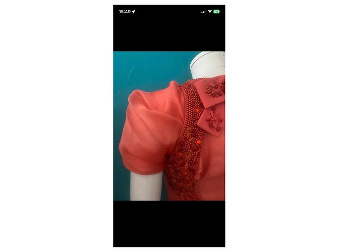 Paule Ka Abito lungo rosso decorato con perle e fiocchi - vista 14