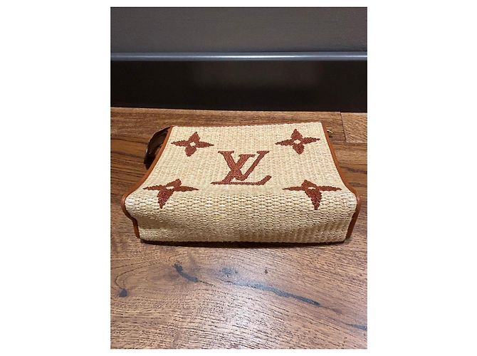 Necessaire Giant Monogram in rafia Louis Vuitton 26 Marrone Beige - vista 10