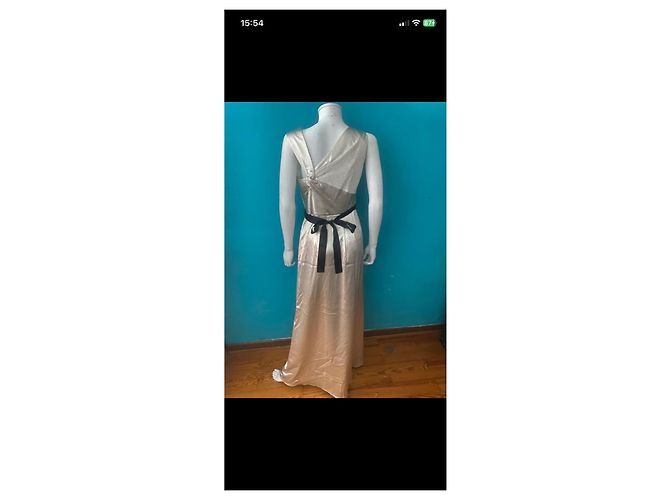 Paule Ka Beiges langes Kleid mit schwarzem Bolero - Ansicht 11