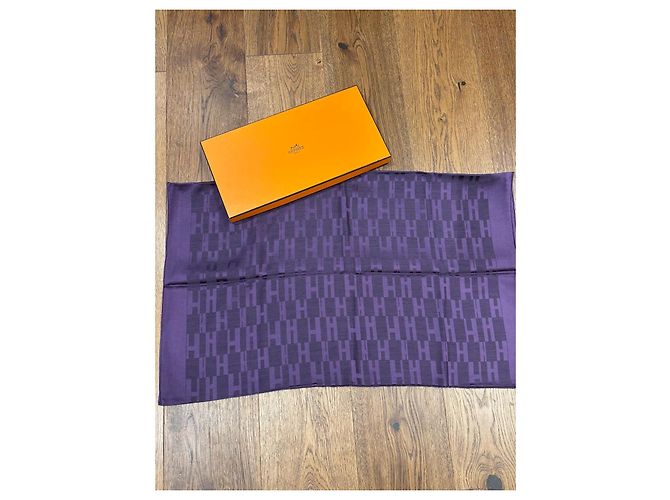 Lenço Hermès de seda e lã Roxo - vista 5