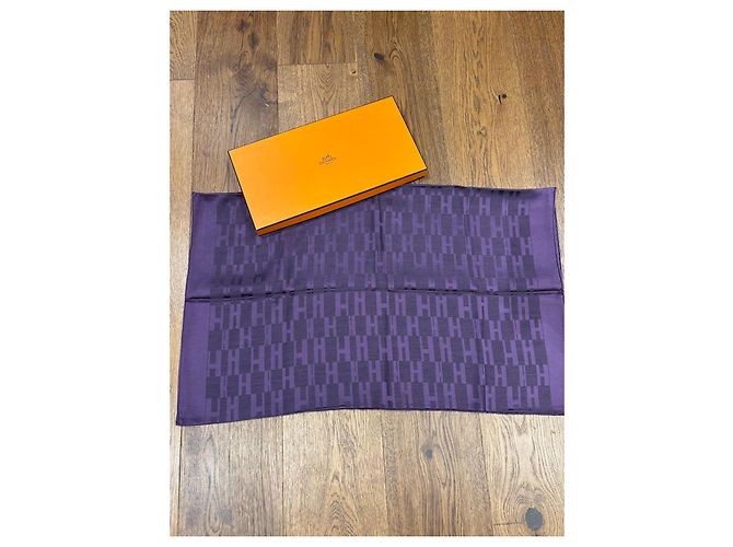 Lenço Hermès de seda e lã Roxo - vista 7