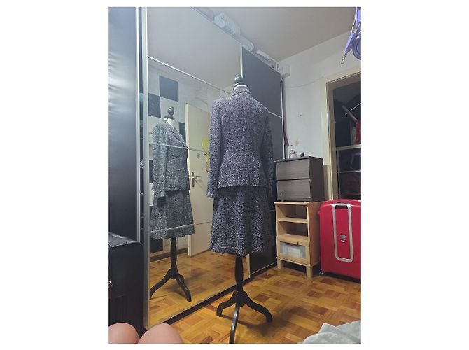 Conjunto de tweed Chanel Rosa Cinza Cinza antracite - vista 4