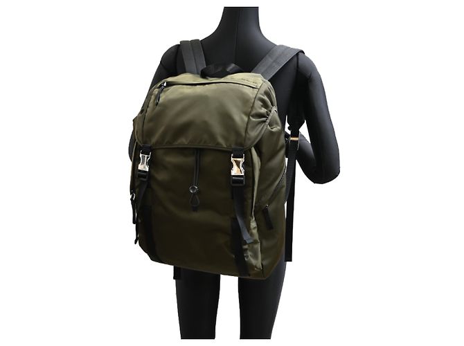 Zaino Prada da uomo in nylon kaki Cachi - vista 9