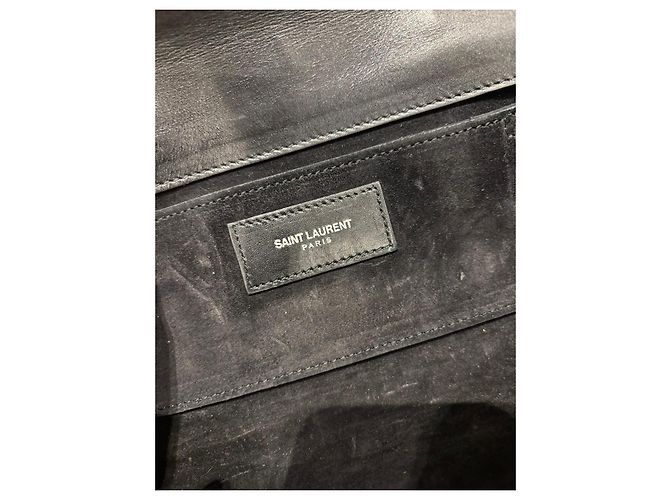 Clutch in pelle borchiata nera Saint Laurent Nero - vista 3