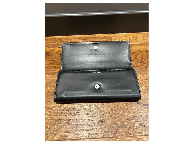 Clutch in pelle borchiata nera Saint Laurent Nero - vista 7