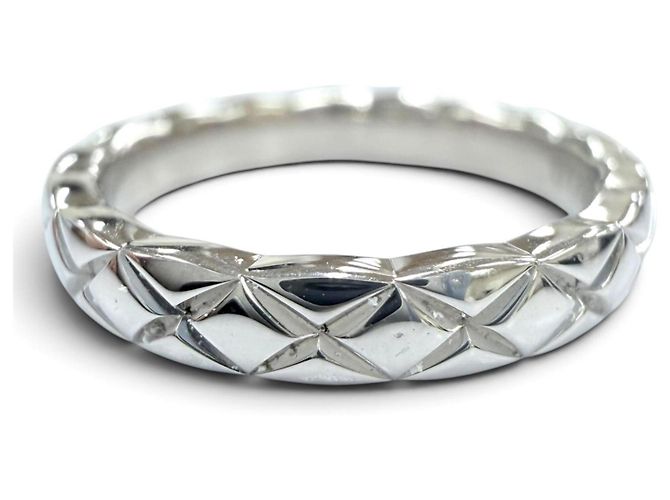 Anello Chanel J11387 Coco Crush in Platino 950 e Diamanti - vista 3