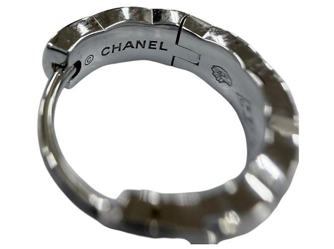 Chanel J12687 Collezione Coco Crush Mini Orecchini a Cerchio D'oro - vista 6