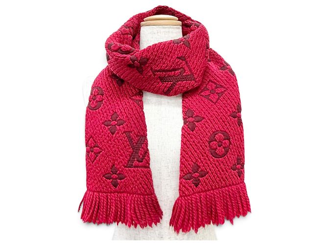 Louis Vuitton Ruby Monogram Stole Red - view 3