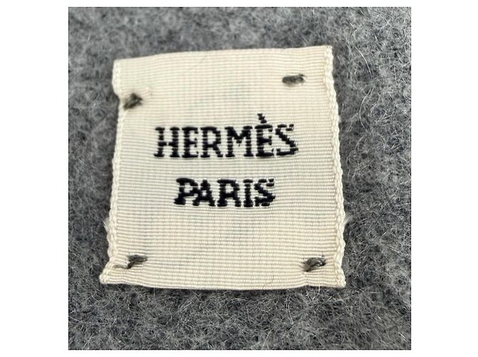 Hermès Sciarpa in cashmere Hermes in grigio Marrone - vista 6