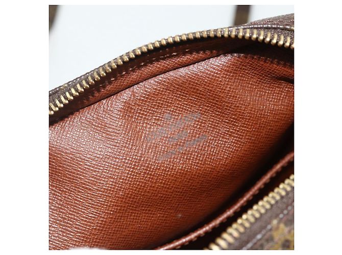 LOUIS VUITTON Monogram Danube Shoulder Bag M45266 LV - vista 18