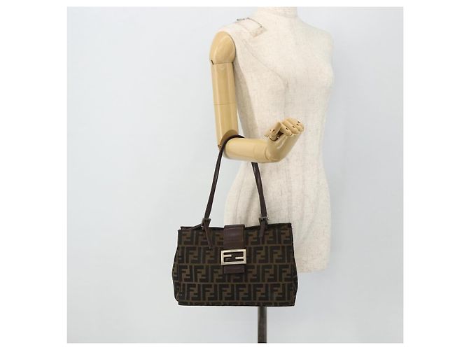 FENDI Zucca Canvas Mamma Baguette Tote Bag Black Brown - vista 17
