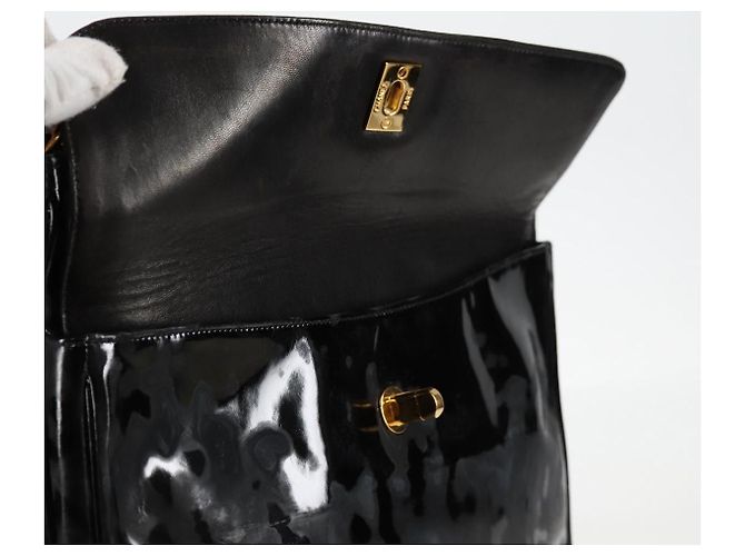 CHANEL Chain Tote Bag Patent leather Black Gold CC - vista 16