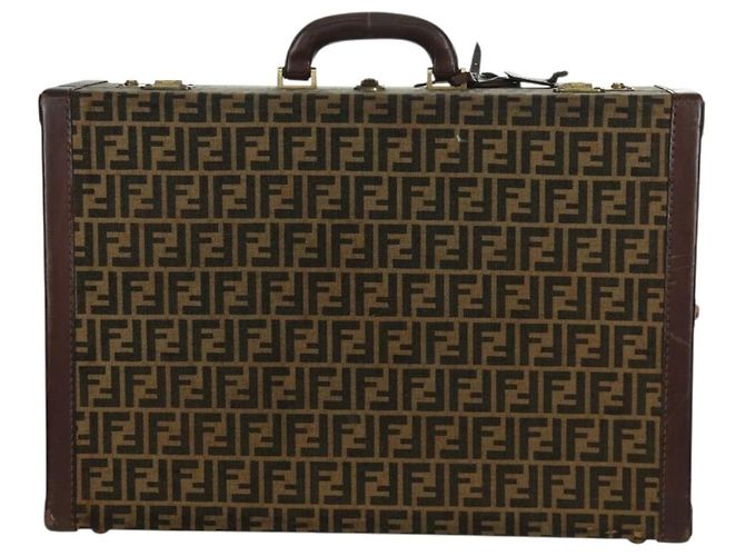 FENDI Zucca Canvas Trunk Black Brown - vista 2