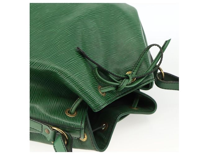 LOUIS VUITTON Epi Noe Shoulder Bag Green M44004 LV - vista 6