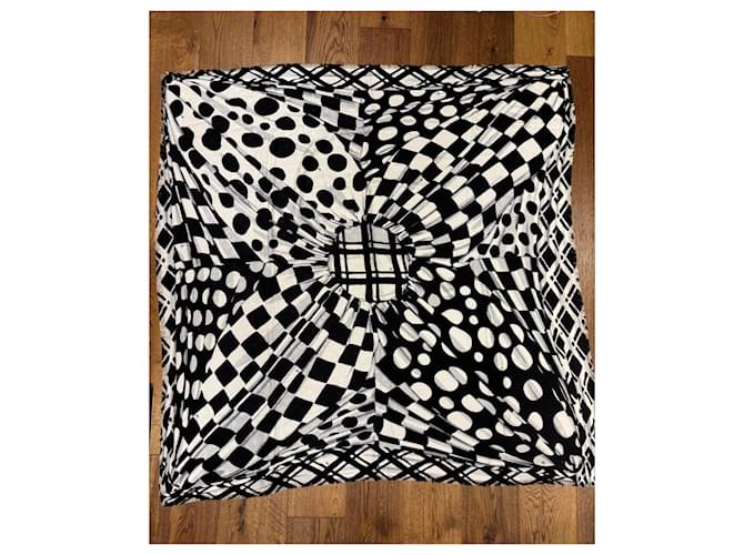 Sciarpa in seta e lana Monogram Louis Vuitton Nero Bianco - vista 11