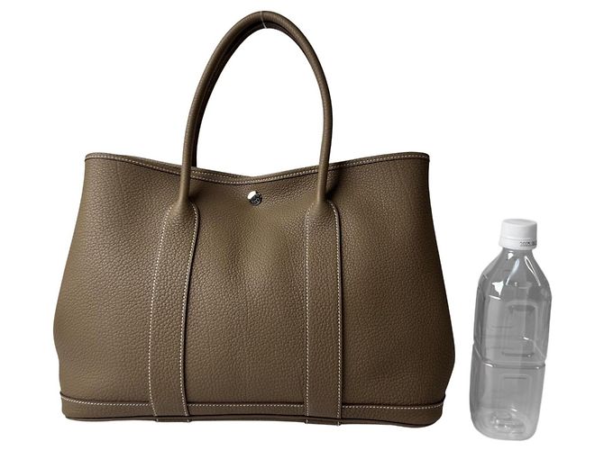 Hermès Borsa Tote Hermes Garden Party PM Taupe - vista 10
