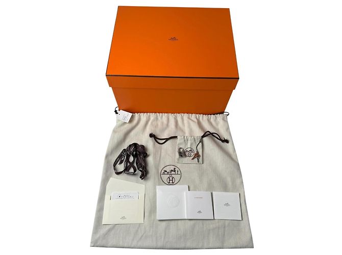 Hermès Borsa Hermes Picotin Lock MM in Noir Black Nero - vista 15