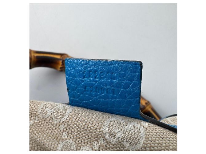 Borsa a tracolla in pelle Gucci Bamboo Diana Blu - vista 9