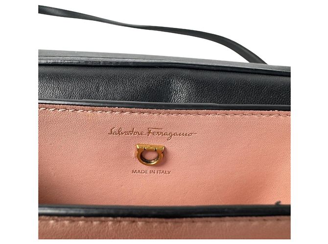 Gancini Borsa a tracolla in pelle nera Salvatore Ferragamo Nero - vista 8