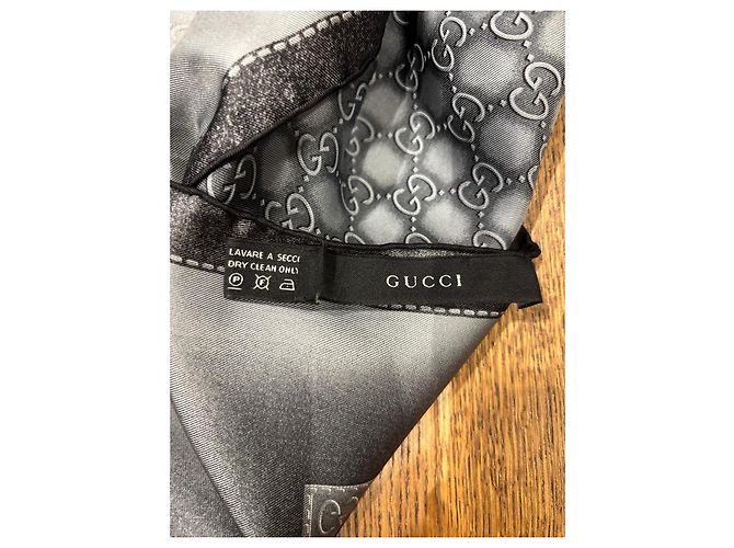 Gucci GG Monogram Seidentuch Grau - Ansicht 4