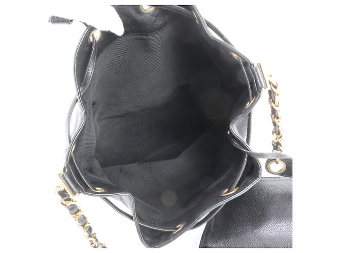 Borsa a tracolla Chanel Triple Coco in pelle caviar Nero - vista 7
